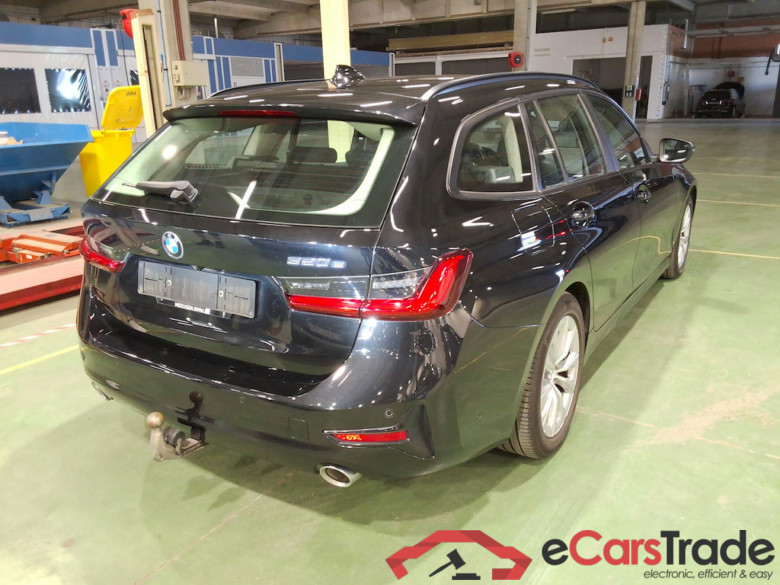BMW 3 SERIES TOURING 2.0 320E TOURING #4