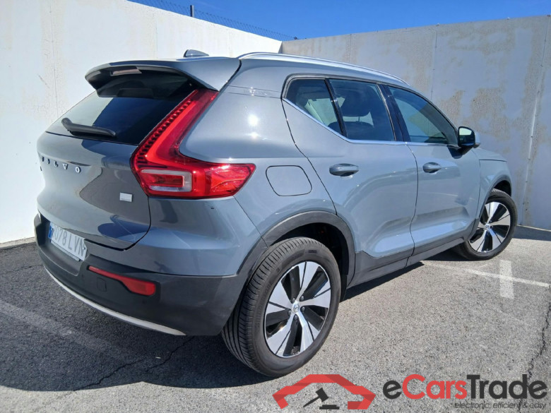 VOLVO XC40 / 2017 / 5P / todoterreno 1.5 T5 Twin Recharge Inscription Ex Auto #2
