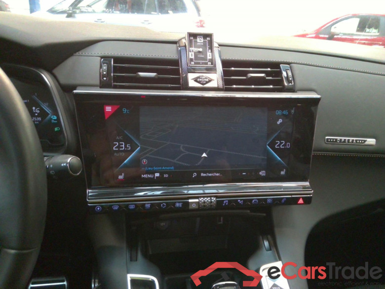 DS 7 Crossback 1.6 E-Tense 300hp Plug-In Opera 4x4 Aut. LED Virtual Focal Navi Sport-Leather KeylessGo Camera Klima PDC ... #4