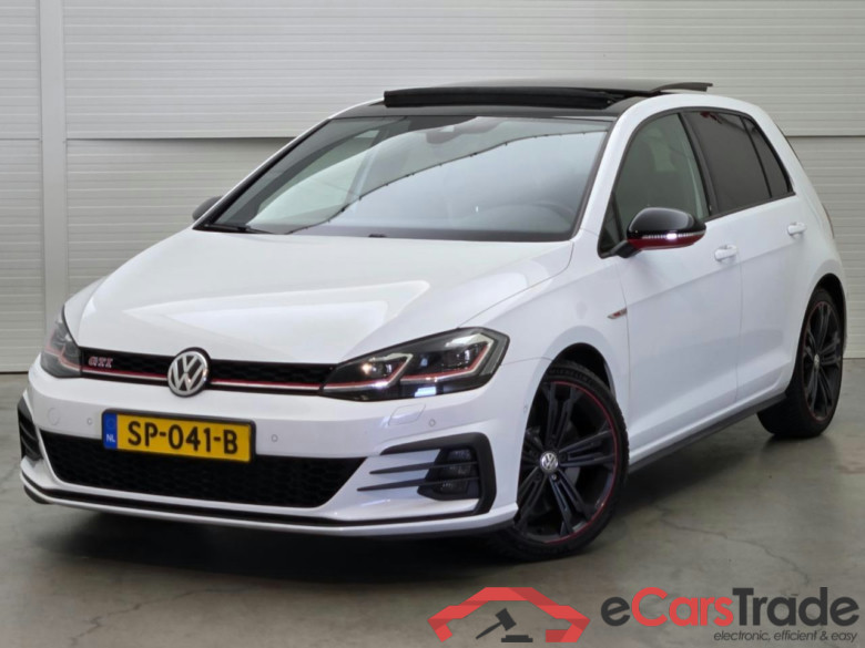 VOLKSWAGEN GOLF 2.0 TSI GTI Performance
