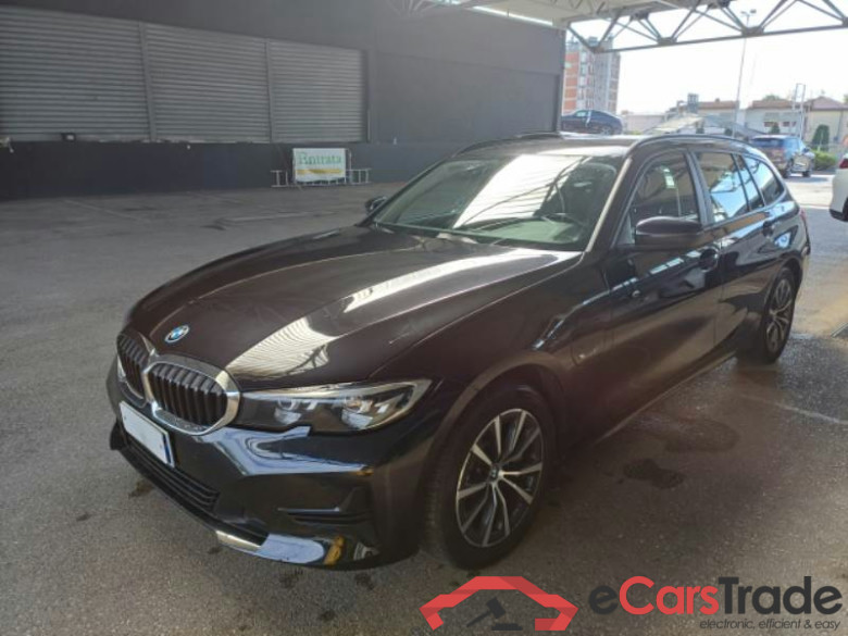 BMW SERIE 3 / 2018 / 5P / STATION WAGON 330E XDRIVE BUSINESS ADVAN. TOURING AUTO