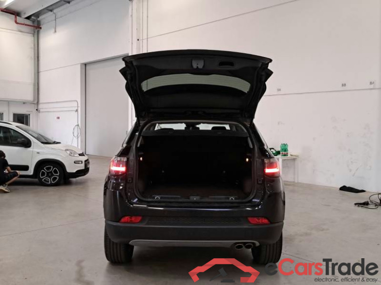 JEEP COMPASS / 2021 / 5P / SUV 1.3 T4 PHEV 190CV LIMITED 4XE AUTO #4