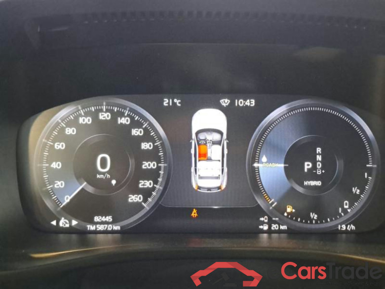 VOLVO XC40 / 2017 / 5P / SUV T5 PLUG-IN HYBRID AUTO RECHARGE INSCR. #4