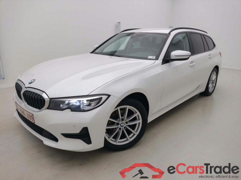 BMW 3-SERIE TOURING 2.0 318D AUT.