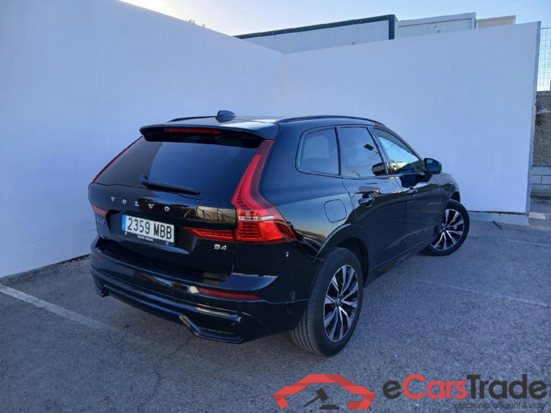 VOLVO XC60 / 2017 / 5P / todoterreno 2.0 B4 G Plus Dark Auto #2