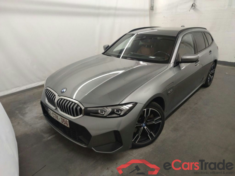 BMW 3 Reeks Touring 320e (150 kW) 5d #1