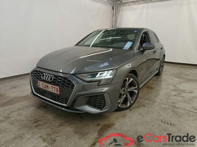 Audi A3 Sportback 2.0 35 TDi 110kW S line 5d #1