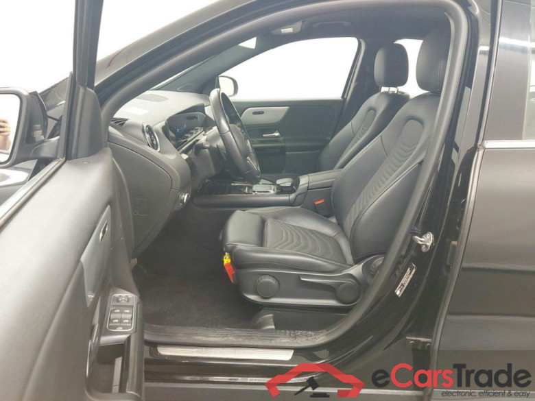 Mercedes-Benz GLA GLA 180 d Business Solution 5d #3