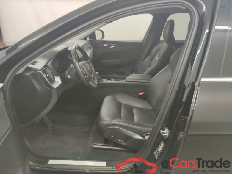 Volvo XC60 D4 120kW Geartronic Momentum 5d #3