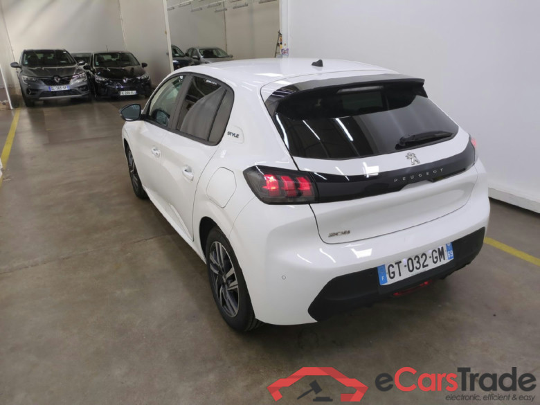 PEUGEOT 208 / 2019 / 5P / Berline PureTech 75 S&S Style(SP) #4