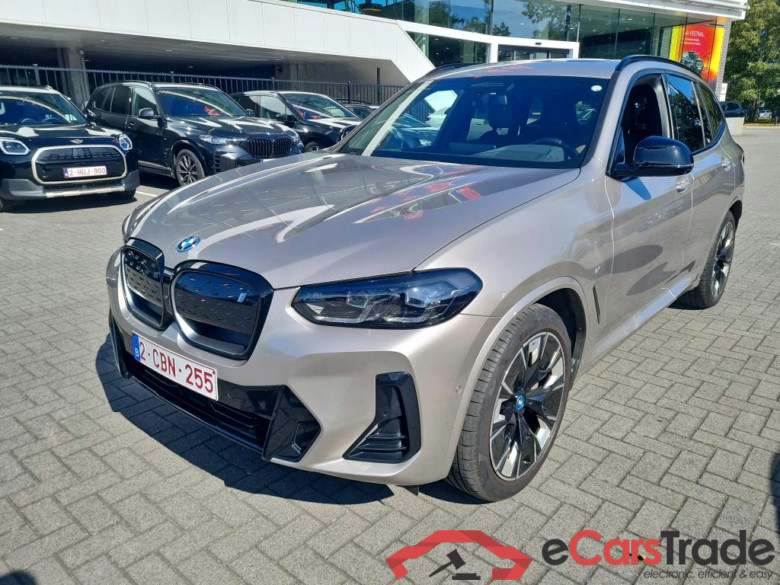 BMW IX3 80KWH AUTO