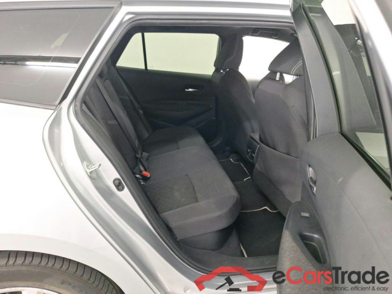 TOYOTA COROLLA TOURING SPORTS 1.8 HEV DYNAMIC E-CVT #6