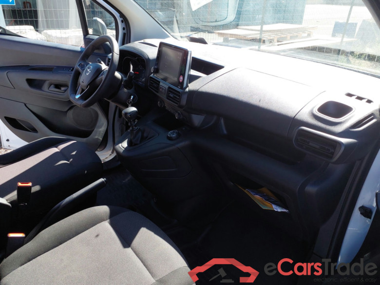 OPEL Combo  OPEL Combo  CARGO HDI 100 TAILLE M 950KG + PACK CHANTIER + CAMERA AR + RADIO DAB TABLETTE 8’’ #5