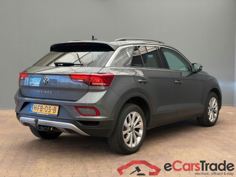 VOLKSWAGEN T-Roc 1.5 TSI Life Edition #3