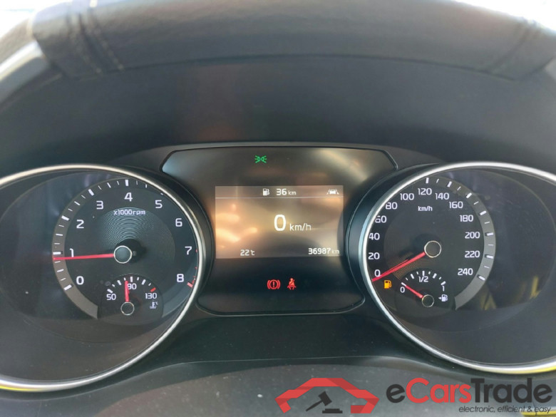 KIA XCeed / 2019 / 5P / todoterreno 1.0 T-GDi Drive 88kW (120CV) #4