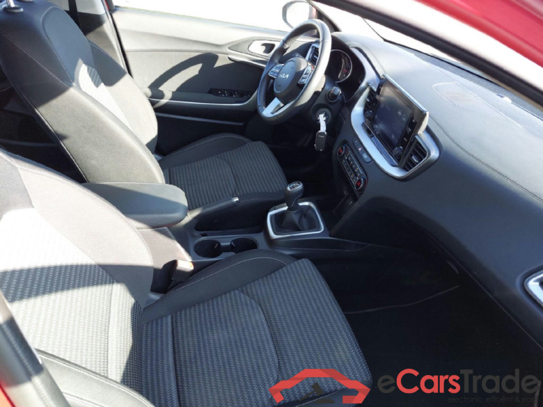 KIA XCeed / 2019 / 5P / todoterreno 1.0 T-GDi Drive 88kW (120CV) #6