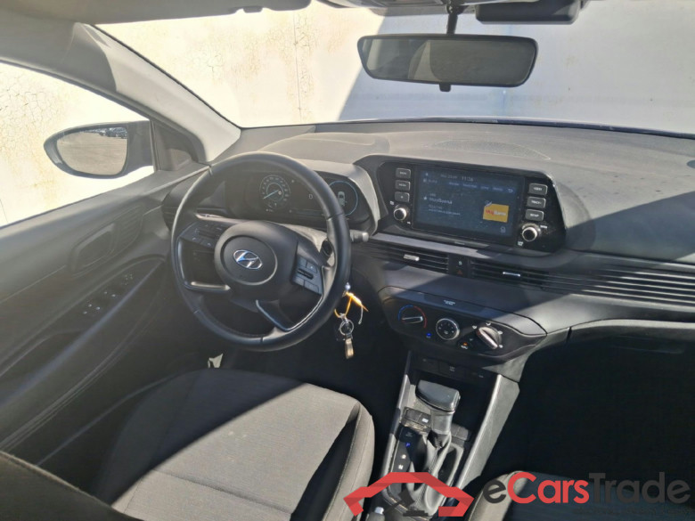 HYUNDAI i20 / 2020 / 5P / berlina con portón 1.0 TGDI 74kW (100CV) 48V Klass DCT #3