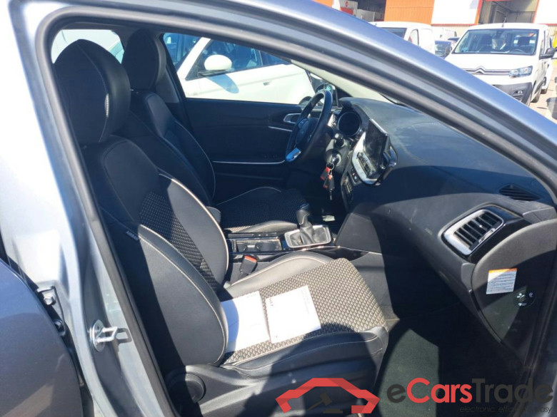 KIA XCeed / 2019 / 5P / todoterreno 1.5 MHEV iMT Tech 118kW (160CV) #6