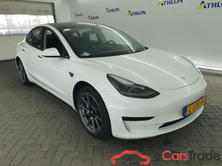 Tesla Model 3 Standard Range Plus RWD 4D 225kW #2