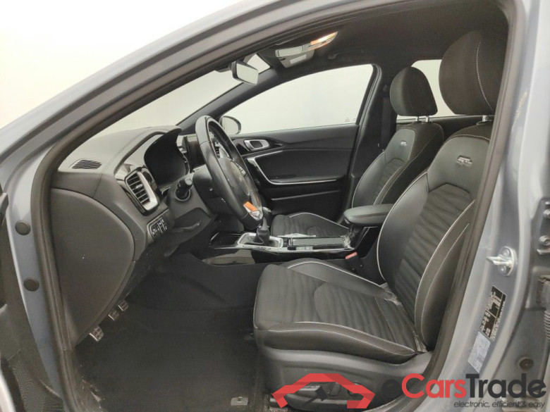 KIA cee'd Sportswagon GT Line Plus 1.5 T-GDi 140 ISG 5d #3