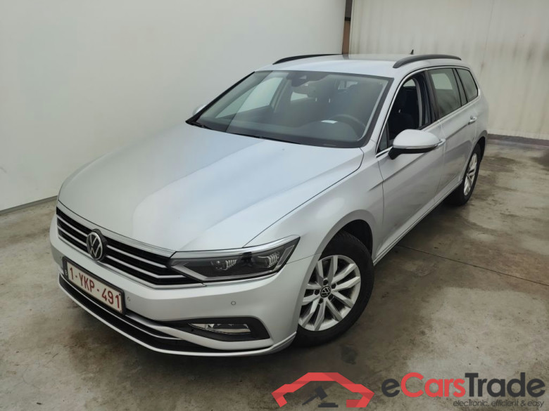 Volkswagen Passat Variant 2.0 TDI SCR 110kW DSG7 Style Business 5d #1