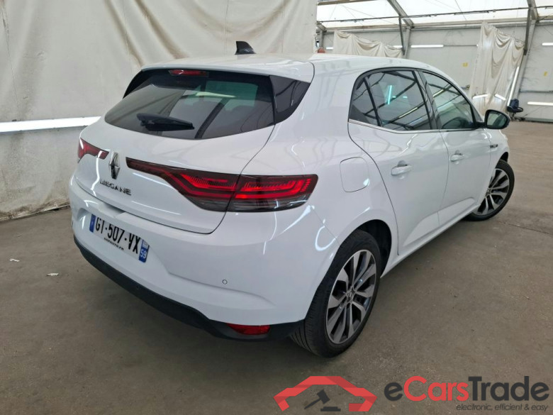 RENAULT Mégane Berline / 2020 / 5P / Berline techno TCe 140 EDC #3