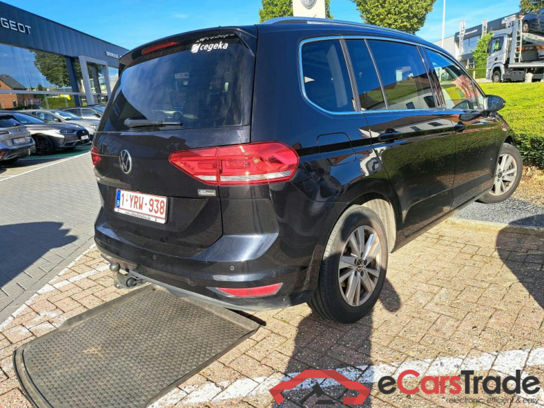 VOLKSWAGEN TOURAN 1.5 TSI HIGHLINE #4