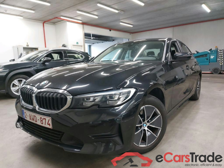 BMW - BMW 3 BERLINE 316dA 122PK Business Edition With Heated Sport Seats & PDC Front & Rear