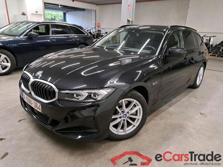 BMW - BMW 3 TOURING 320e 204PK With Vernasca Heated Sport Seats & Driving Assistant & Active Cruise Control & Parking Assistant Pak & Electric Trailer Hook * HYBRID * #1