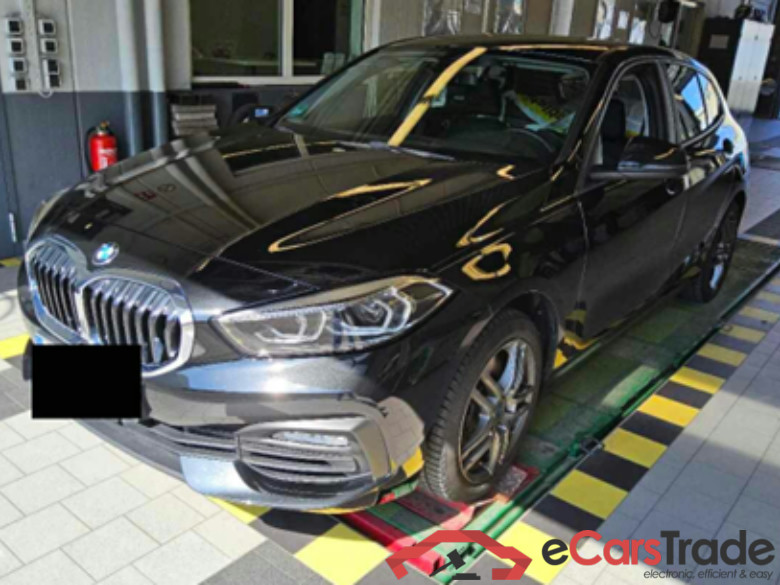 Baureihe 1 Lim. 120 d Advantage 2.0 140KW AT8 E6d #1