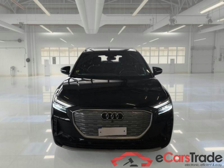 AUDI Q4 E-TRON / 2021 / 5P / SUV 45 E-TRON QUATTRO BUSINESS ADVANCED #6