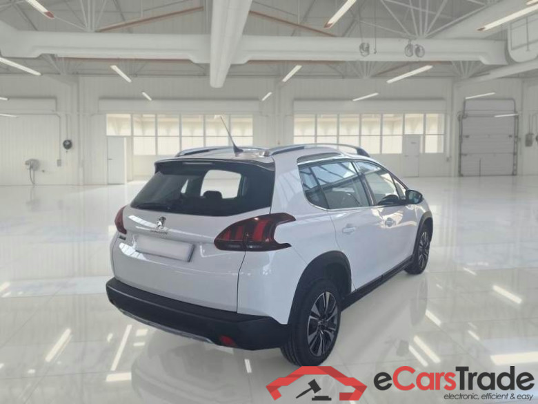 PEUGEOT 2008 / 2016 / 5P / CROSSOVER BLUEHDI 120 EAT6 ALLURE S/S AUT. #2