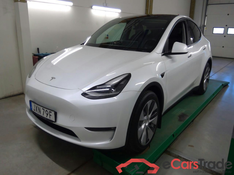 Model Y Long-Range AWD #1