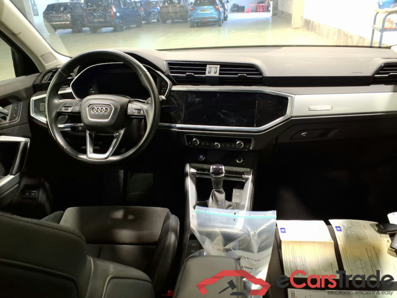 AUDI Q3 1.4 45 TFSI E S TRONIC #6