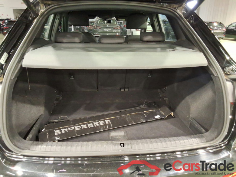 AUDI Q3 2.0 35 TDI S TRONIC BUS. ED. ATTRACTION #3
