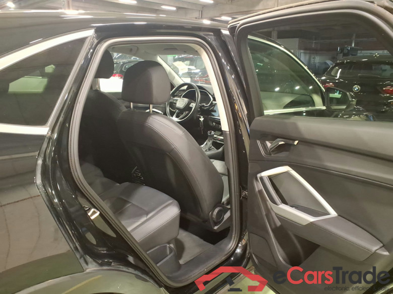 AUDI Q3 Sportback 1.4 45 TFSI E S TRONIC #5
