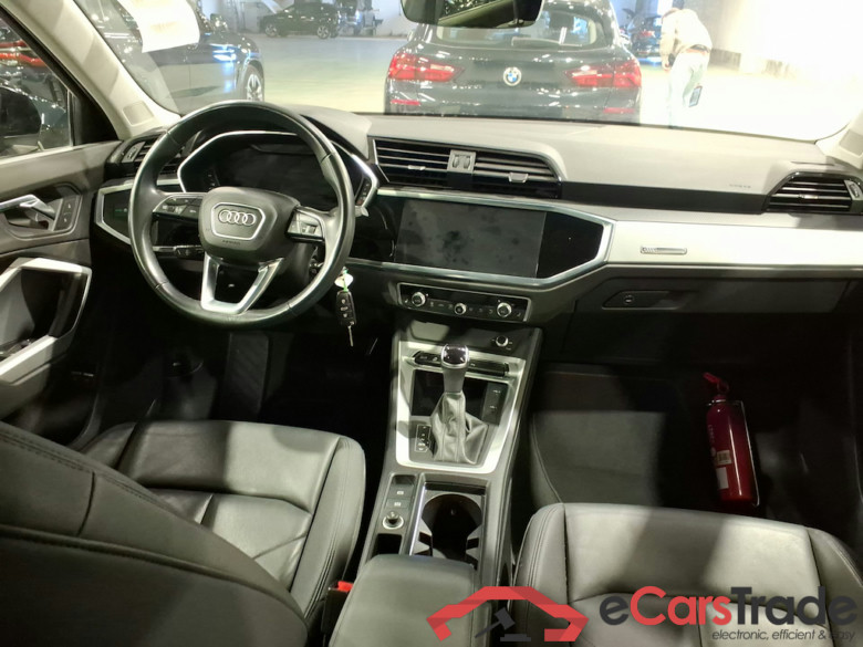 AUDI Q3 Sportback 1.4 45 TFSI E S TRONIC #6