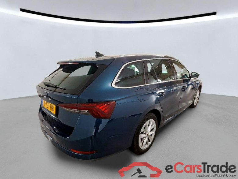 SKODA Octavia Combi 81 kW #6