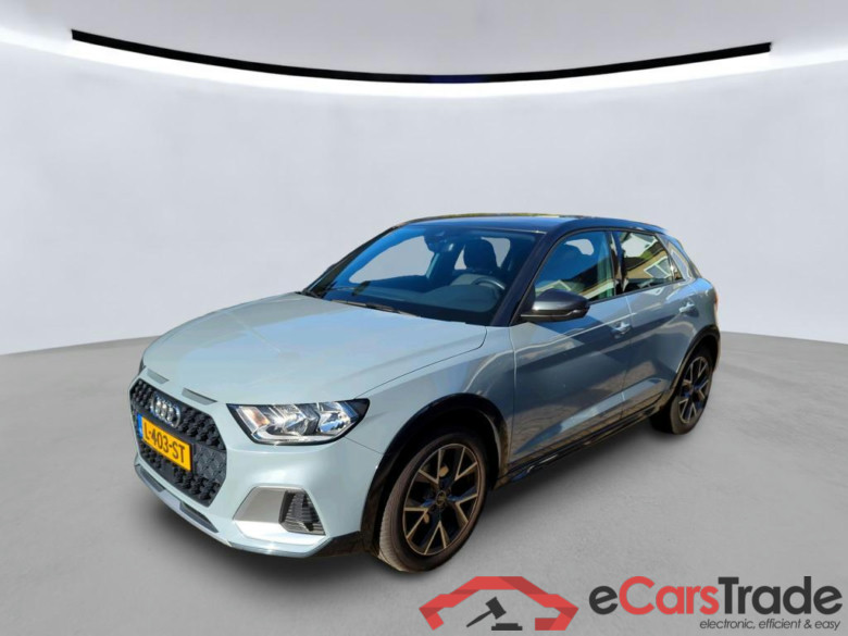 AUDI A1 citycarver 81 kW #1