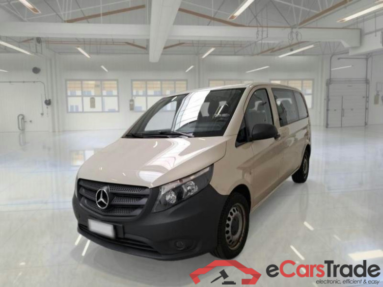 MERCEDES-BENZ VITO / 2014 / 4P / COMBI 114 CDI 4X4 AUT COMPACT TOURER BASE #1