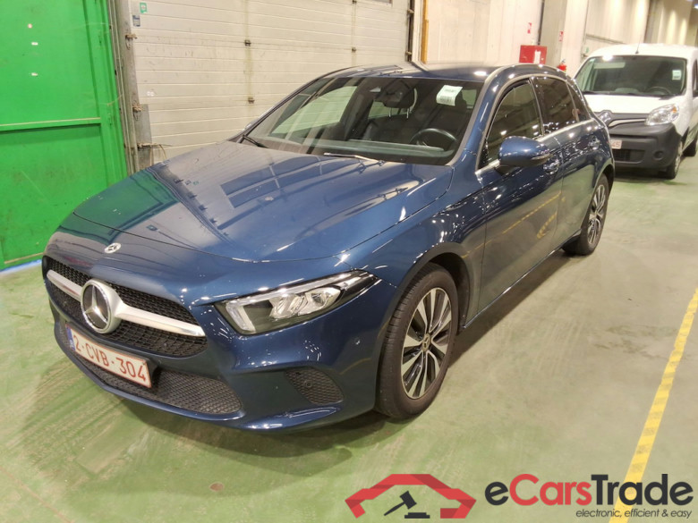 MERCEDES-BENZ A-CLASS 1.3 A 250 E DCT BUSINESS SOLUTION