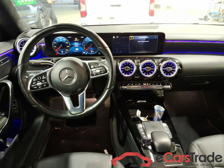 MERCEDES-BENZ CLA 1.3 CLA 250 E LUXURY LINE DCT #6
