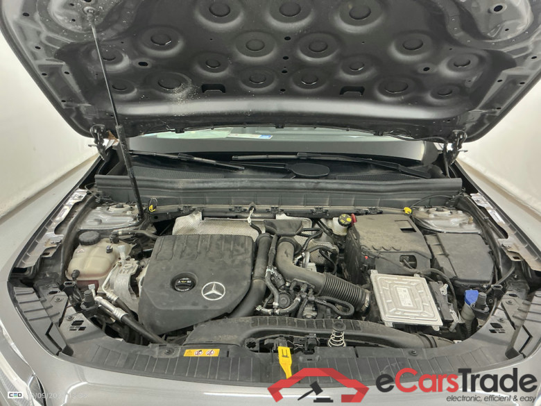 MERCEDES-BENZ GLB 1.3 GLB 180 ESSENTIAL LINE DCT #6
