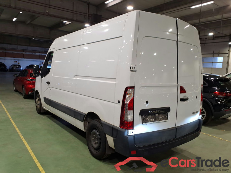 RENAULT MASTER 2.3 DCI 135 BLUE GRAND CONFORT L2H2 33 #2