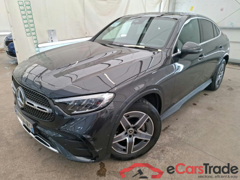 MERCEDES-BENZ GLC Coupe / 2023 / 5P / Coupé GLC 300 e AMG Line 4MATIC