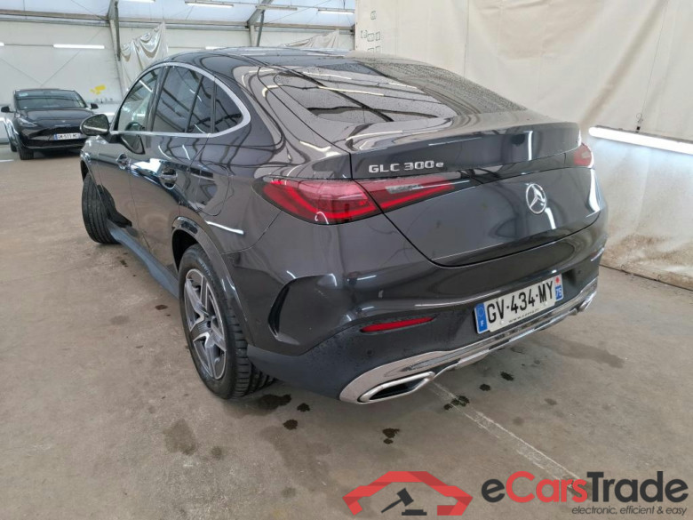 MERCEDES-BENZ GLC Coupe / 2023 / 5P / Coupé GLC 300 e AMG Line 4MATIC #3