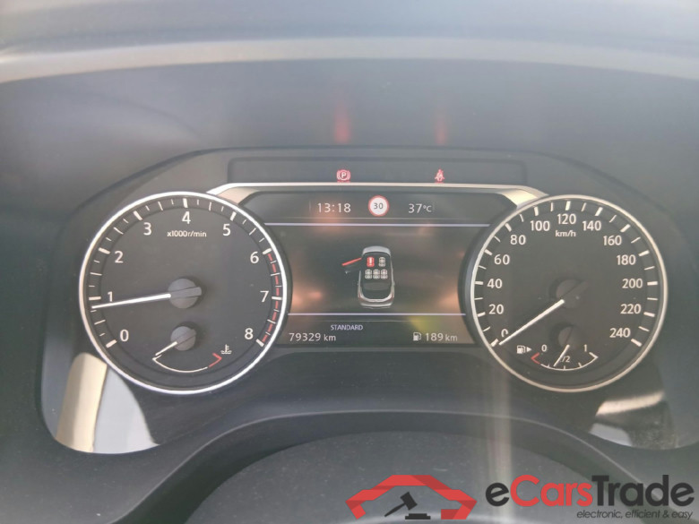 NISSAN QASHQAI / 2021 / 5P / todoterreno DIG-T 103kW (140CV) mHEV 4x2 Acenta #4