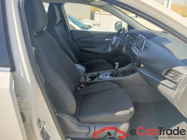NISSAN QASHQAI / 2021 / 5P / todoterreno DIG-T 103kW (140CV) mHEV 4x2 Acenta #6