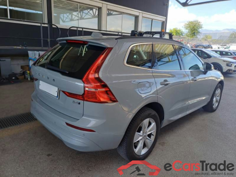 VOLVO XC60 / 2021 / 5P / FUORISTRADA B4 D AWD AUTOMATICO CORE N1 #2