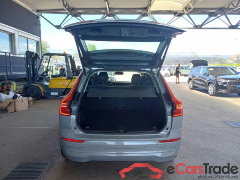 VOLVO XC60 / 2021 / 5P / FUORISTRADA B4 D AWD AUTOMATICO CORE N1 #5
